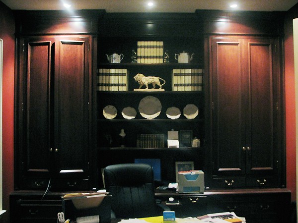 Custom built-in cabinetry by deBoer Cabinets
