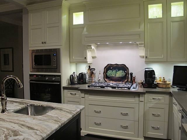 Custom kitchen cabinets and countertops by deBoer Cabinets